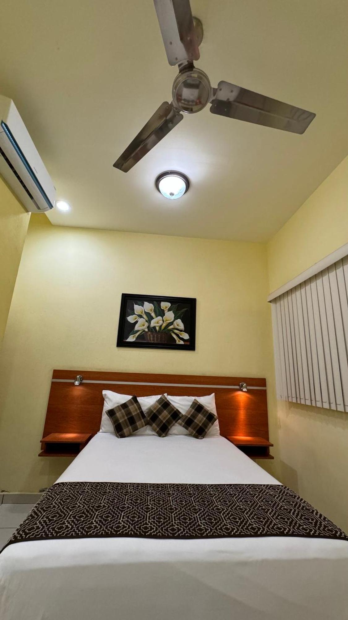 Hotel Ana Isabel Zamora de Hidalgo Eksteriør billede